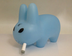  Kidrobot Smorkin Labbit Art Toy  - Inkemon